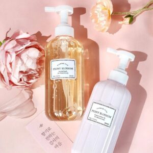 BANDI Flower Vita Подаръчен комплект за грижа за ръце и тяло (Peony Set)