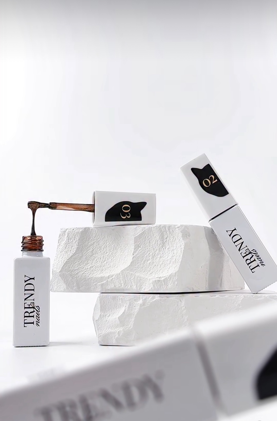 Cat Eye's " 03" HEMA/TPO free - Гел лак котка- 8ml - Image 3