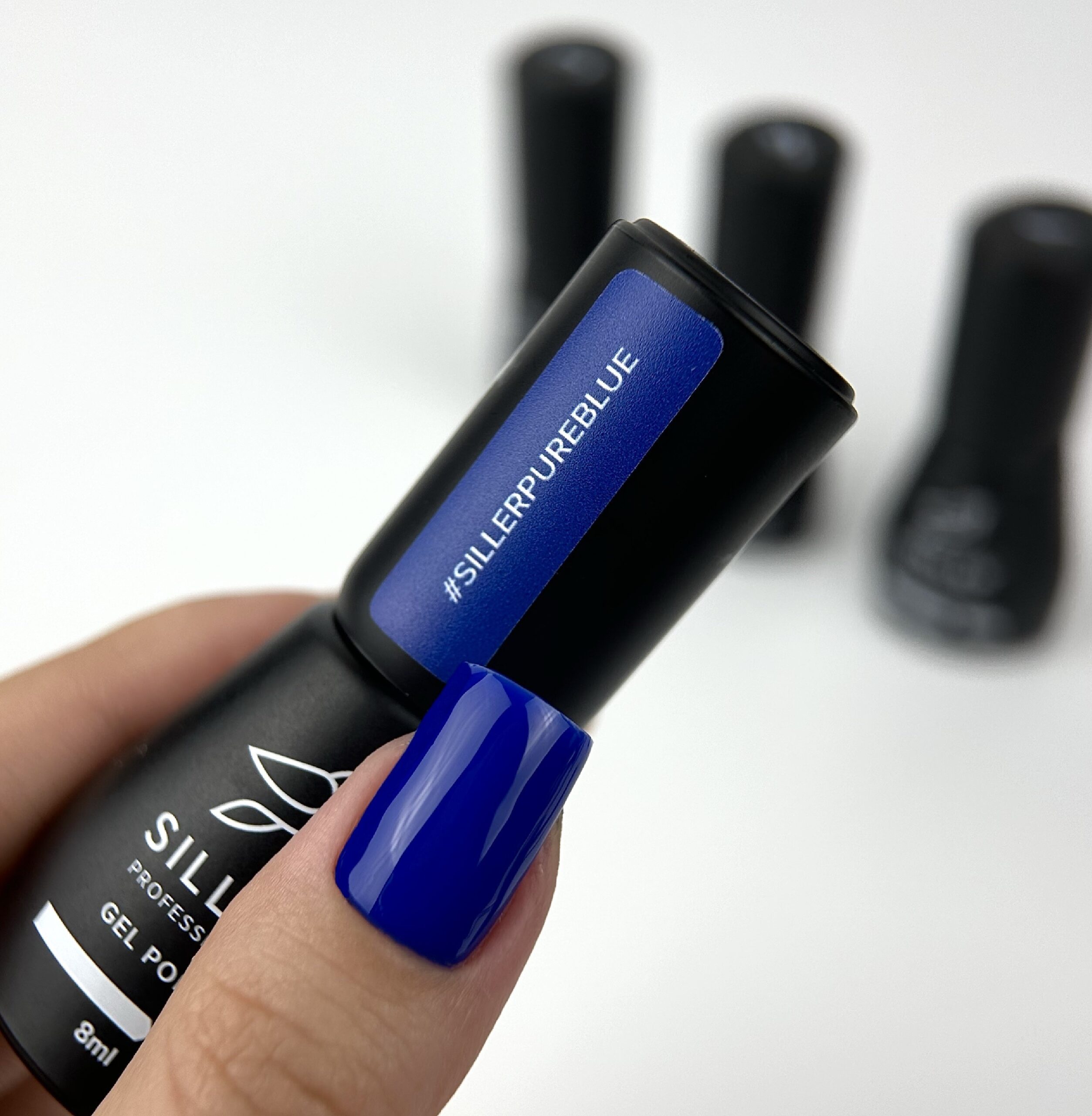 Siller Pure Blue- плътен тъмно син гел лак 8 мл - Image 2