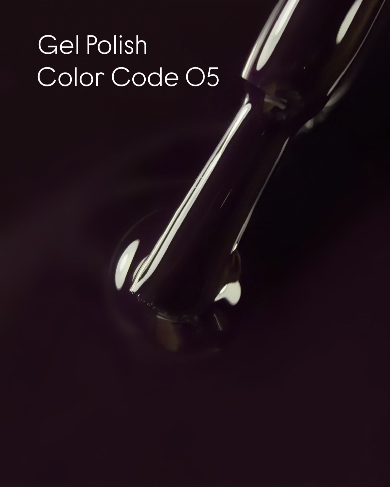 Колекцията гел лакове „Color Code“ на марката Lukum е палитра от пигментирани червени гел лакове! Колекцията „Color Code“ – от смело червено, което се заявява от пръв поглед, до дълбоко, сдържано, което оставя послевкус! Описание: – Плътност на пигментацията – Безопасна формула – Без ТПО – Нанесете тънко на 1-2 слоя – Средна консистенция – Не се разнася, лесно се нанася под кутикулата – Изсъхва перфектно в оригиналната лампа – Запазва яркостта и дълбочината на цвета до 4 седмици, не избледнява; – Дълготрайно покритие без загуба на блясък. Начин на употреба: 1. Извършете стандартна подготовка на нокътната плочка (хигиеничен маникюр, обезмасляване, нанасяне на базов лак). 2. Нанесете тънък слой гел лак Lukum, изпечете в LED/UV лампа (време за съхнене – 60 секунди) 3. Ако е необходимо, нанесете втори слой, за да постигнете по-наситен цвят (или използвайте тъмен базов лак) 4. Направете дизайна с помощта на магнит. 5. Завършете покритието с топ лак, втвърдете (време за съхнене – 120 секунди). Моля, обърнете внимание: цветът на гел лака на снимката може да се различава от действителния нюанс поради индивидуалните настройки на екрана и осветлението по време на снимане.