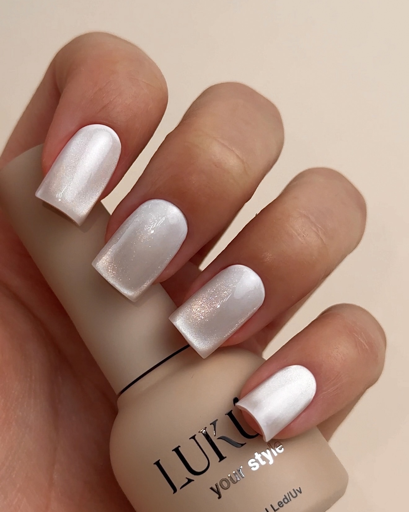 LUKUM Satin Cat Eye Gel Polish – Гел лак котешко око 04,10 мл - Image 2