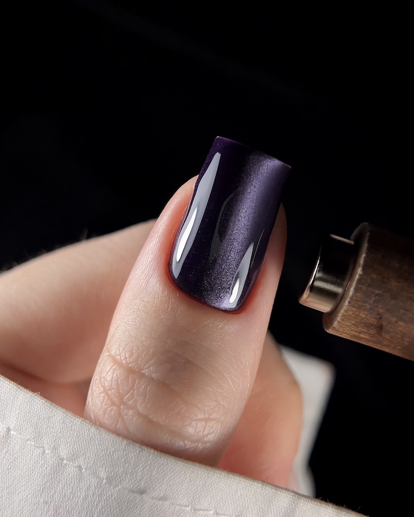 LUKUM Plum Cat Eye Gel Polish – Гел лак котешко око 05,10 мл - Image 2